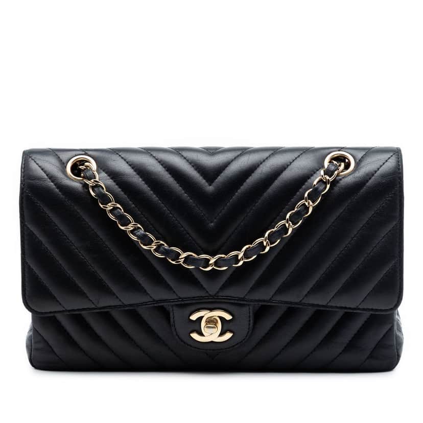 Chanel Medium Classic Chevron Lambskin Double Flap Black Leather Very good condition - Front View