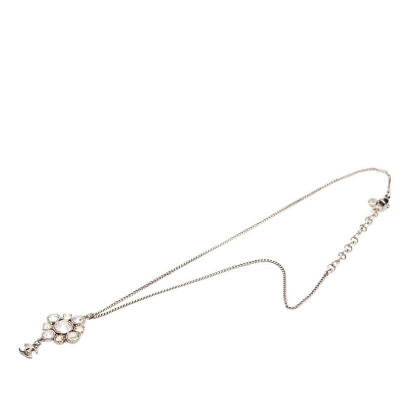 Chanel CC Brass Strass Pendant Necklace Silver Metal Very good condition - Front View