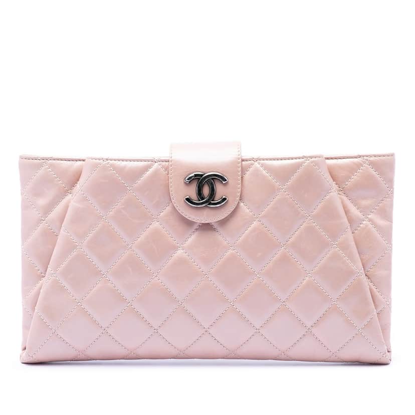 Chanel Quilted Glazed Calfskin Coco Pleats Clutch Pink Leather Very good condition - Front View