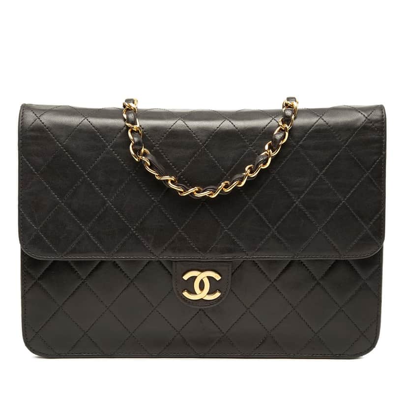 Chanel Medium CC Quilted Lambskin Single Flap Black Leather Very good condition - Front View