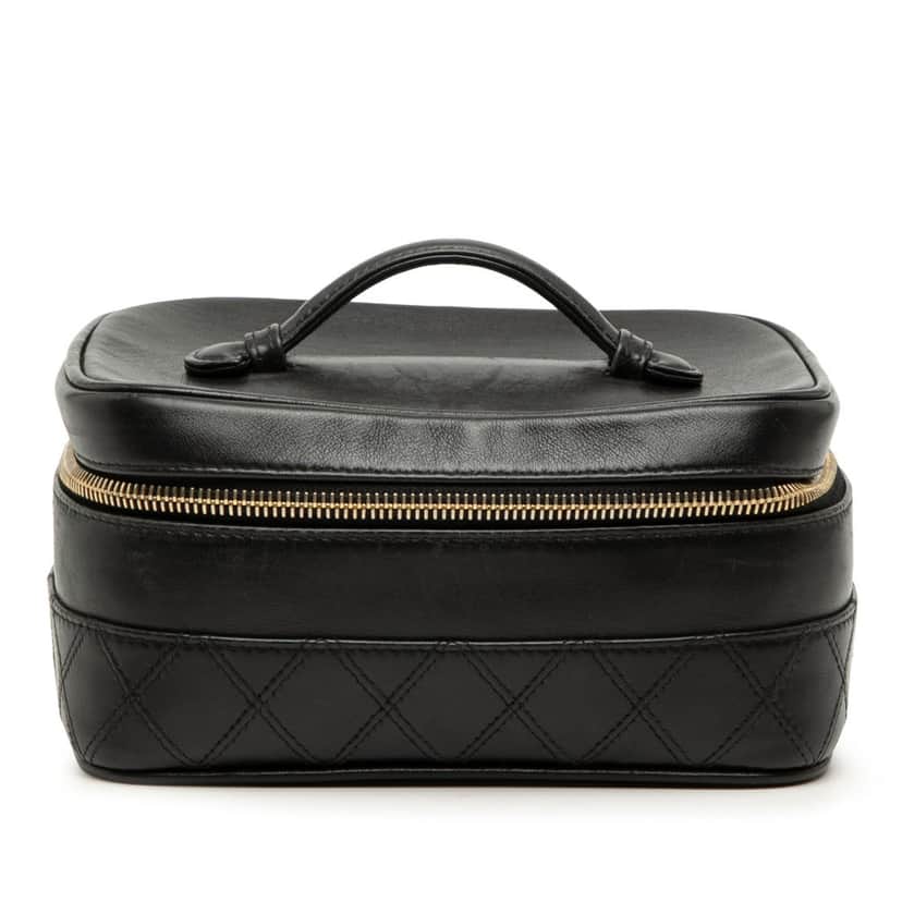 Chanel CC Quilted Lambskin Vanity Bag Black Leather Very good condition - Front View