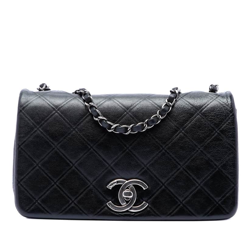 Chanel Medium Diamond Embossed Calfskin New Chic Flap Black Leather Very good condition - Front View