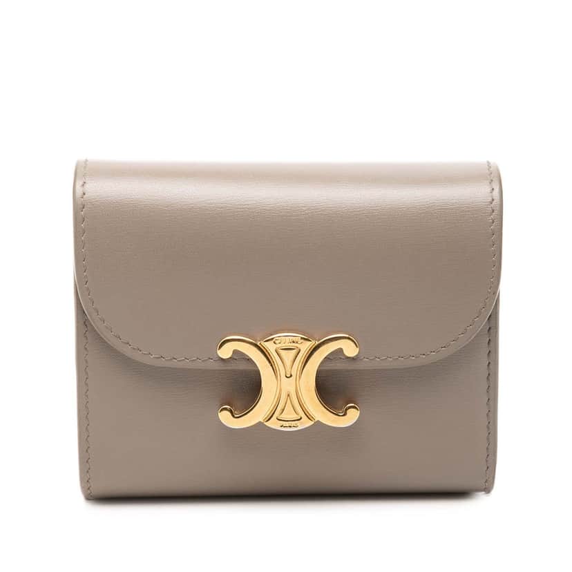Celine Shiny Calfskin Triomphe Flap Small Wallet Brown Leather Very good condition - Front View