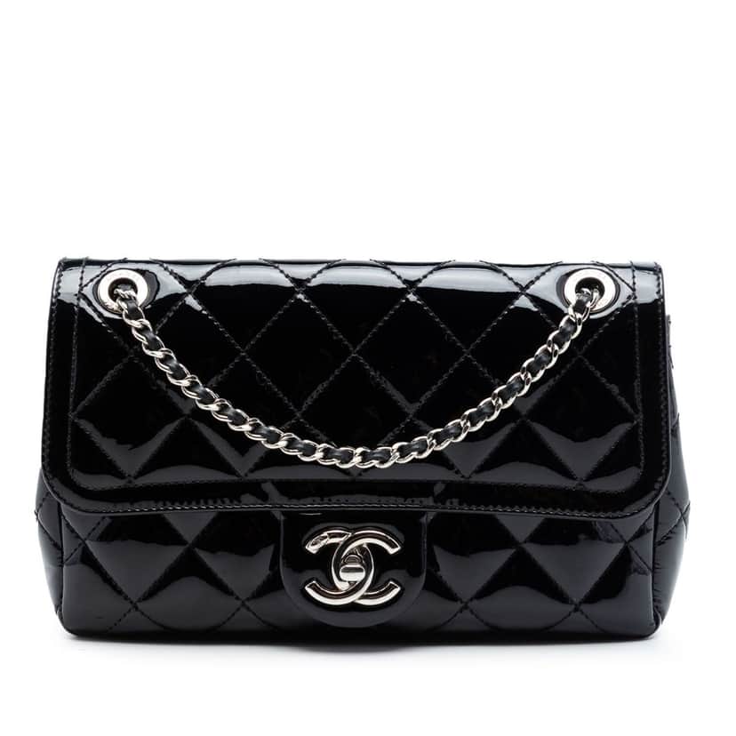 Chanel Small Quilted Patent Coco Shine Flap Black Leather Very good condition - Front View