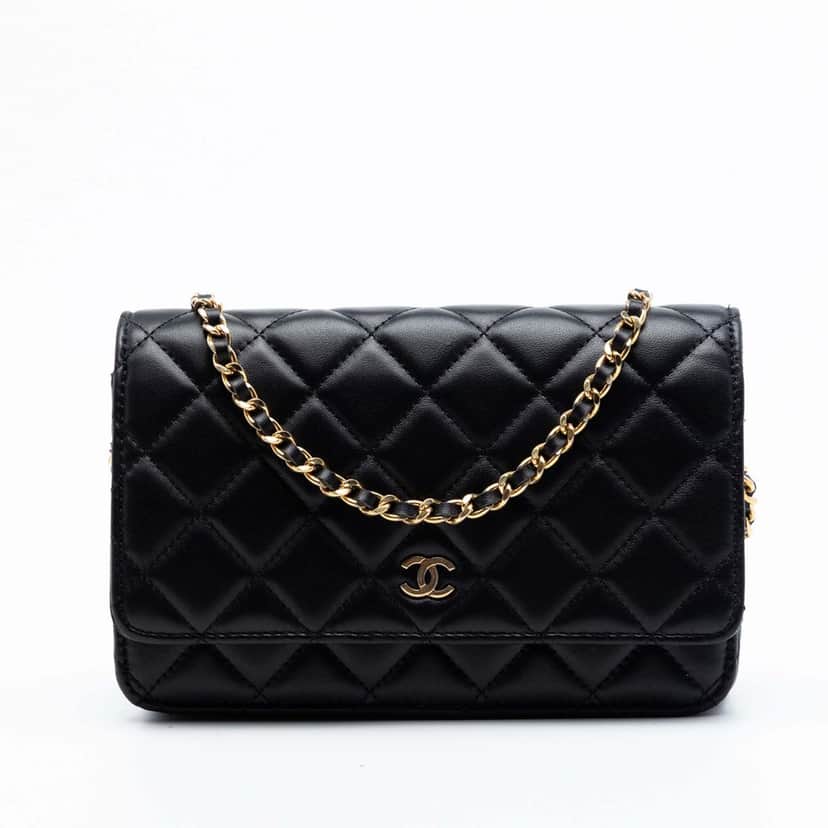 Chanel CC Quilted Lambskin Wallet On Chain Black Leather Very good condition - Front View