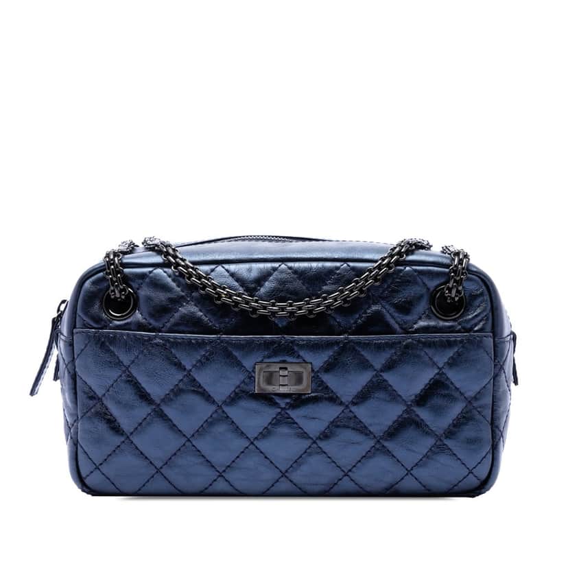 Chanel Medium Metallic Quilted Aged Calfskin Reissue Camera Bag Blue Leather Very good condition - Front View
