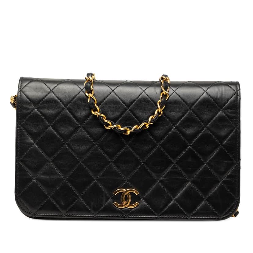 Chanel CC Quilted Lambskin Full Single Flap Black Leather Very good condition - Front View