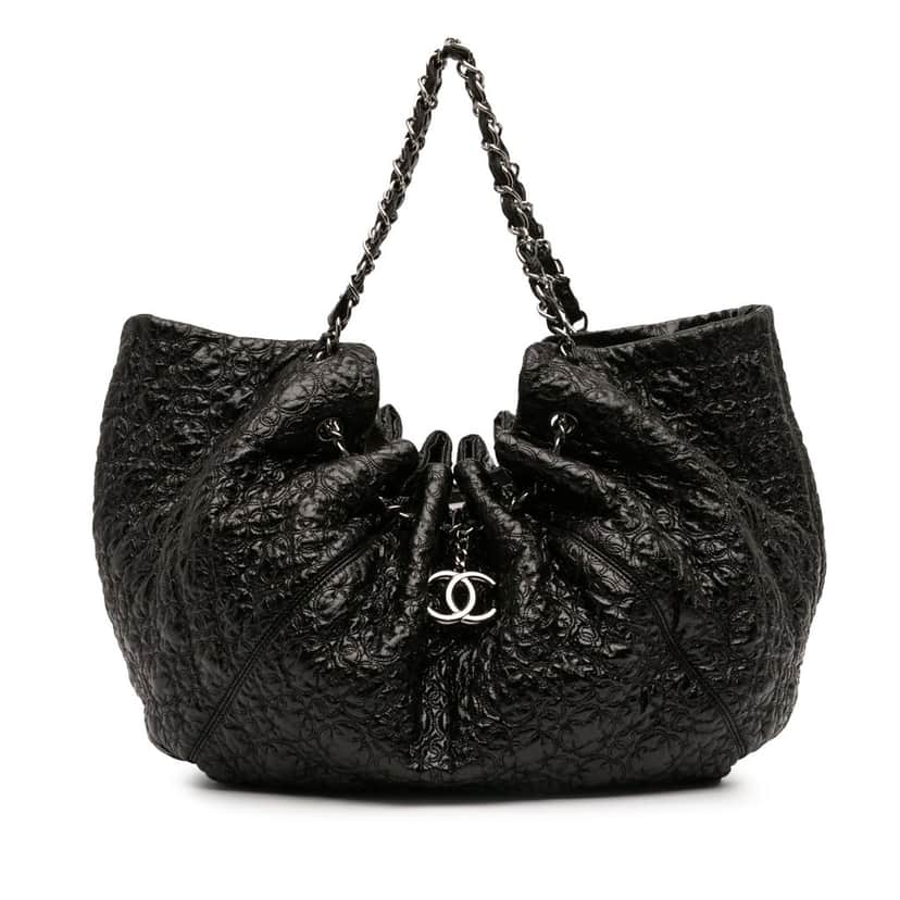 Chanel CC Embossed Patent Rock In Moscow Hobo Black Leather Very good condition - Front View