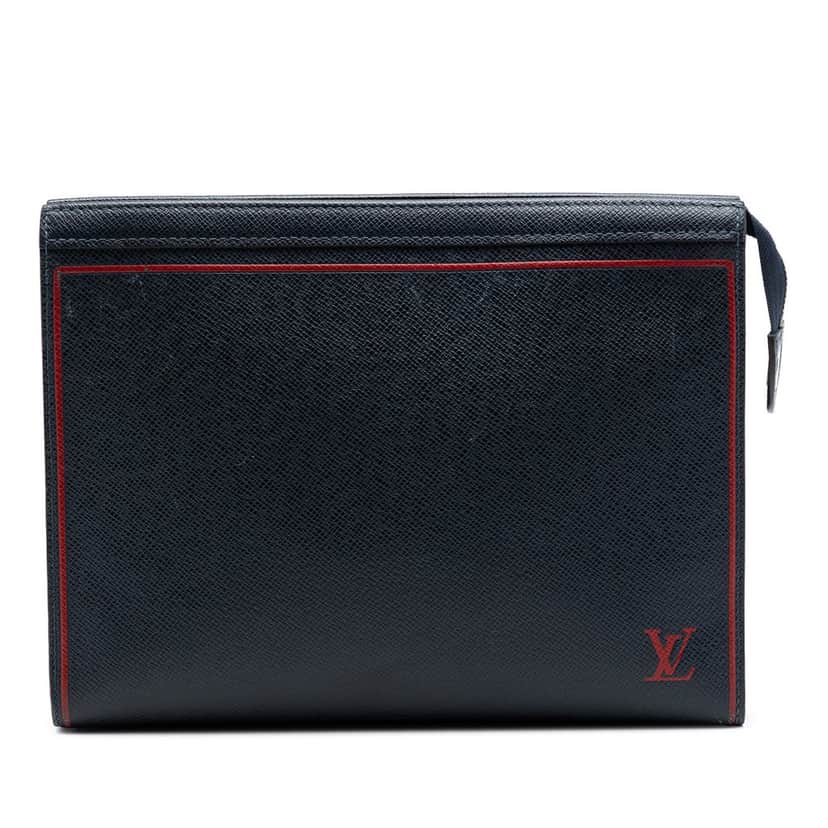 Louis Vuitton Taiga Pochette Voyage MM Blue Leather Very good condition - Front View