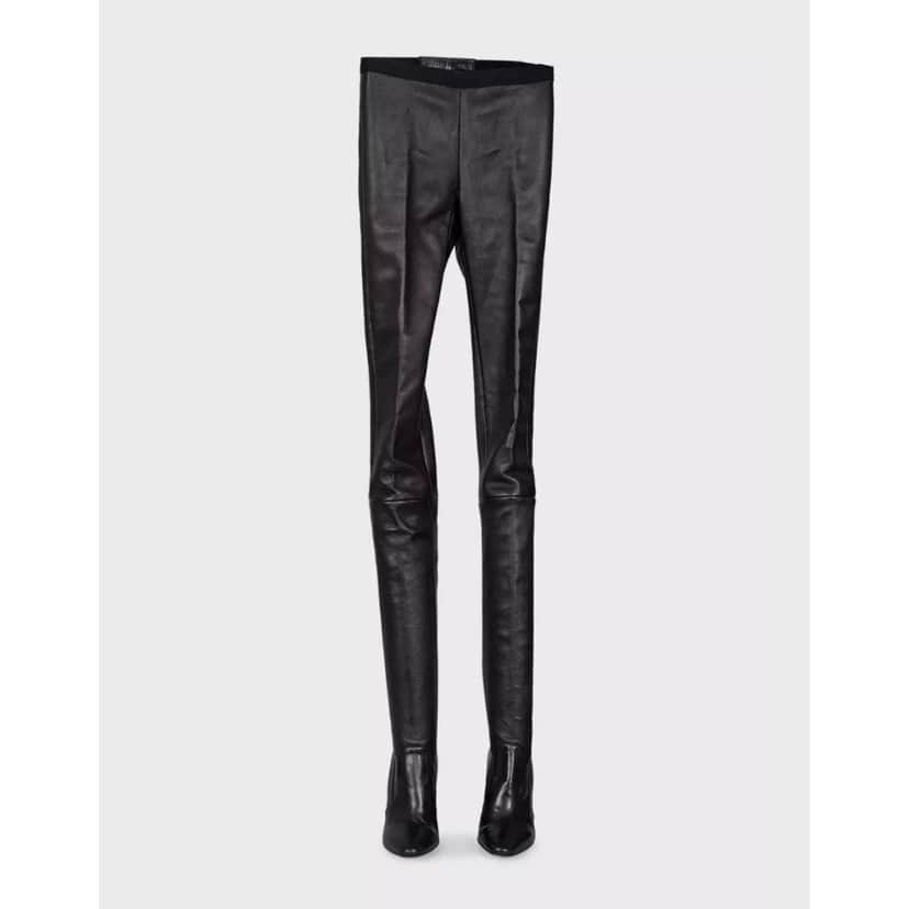 Unsigned Tamara Mellon Black Leather Knee-High Boots - Size 39 pre-owner Black Leather Good condition - Front View