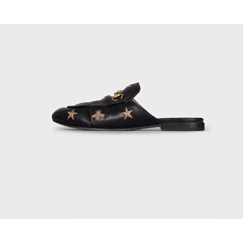 Gucci Gucci Black Embroidered Leather Mules - Size 38 Pre-owned Black Leather Good condition - Front View
