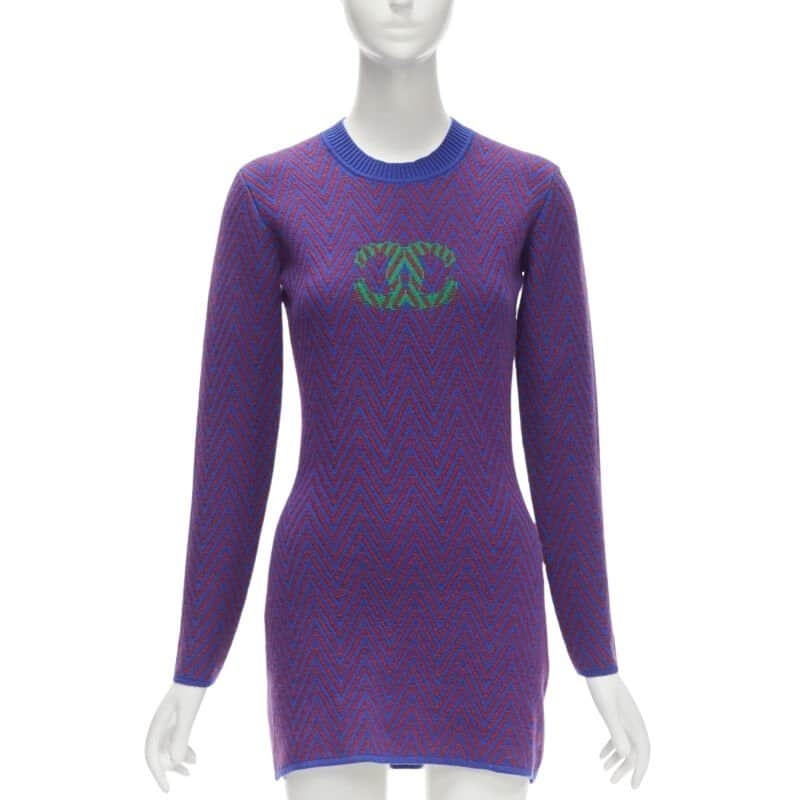 Chanel Chevron Crystal Dress Blue Cashmere Never worn - Front View