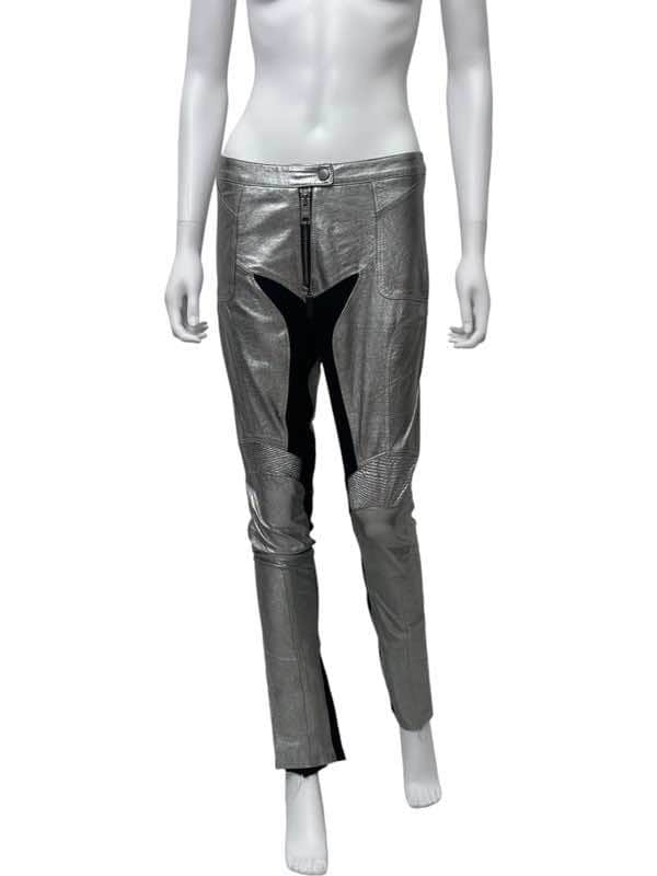 Burberry Leather Silver Pants Silver Leather Very good condition - Front View
