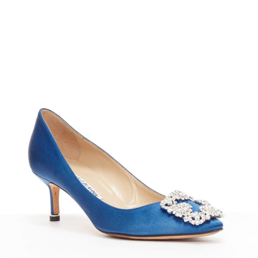 Manolo Blahnik Hangisi 50 Silver Silk Good condition - Front View