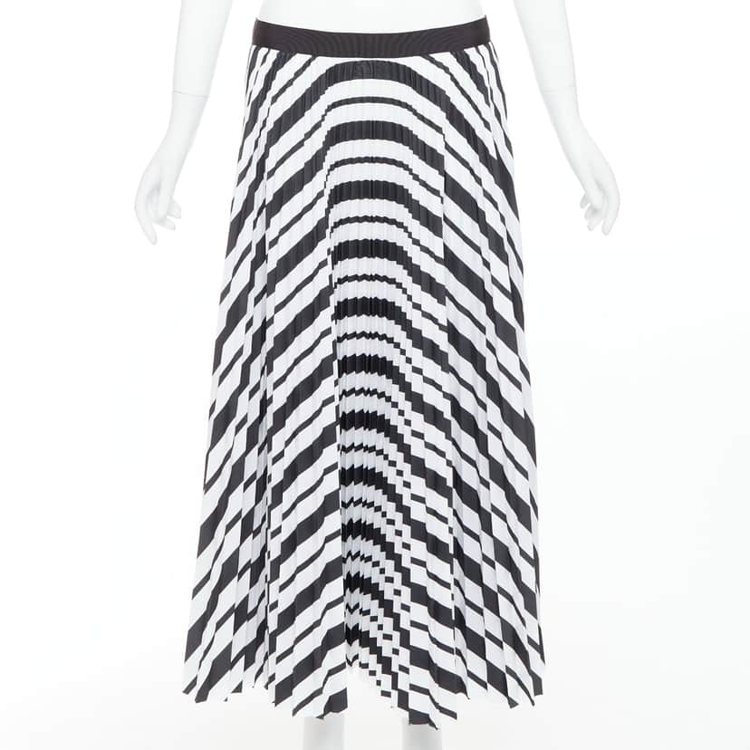Sacai Ribbon Pleated Skirt Black Polyester Very good condition - Front View