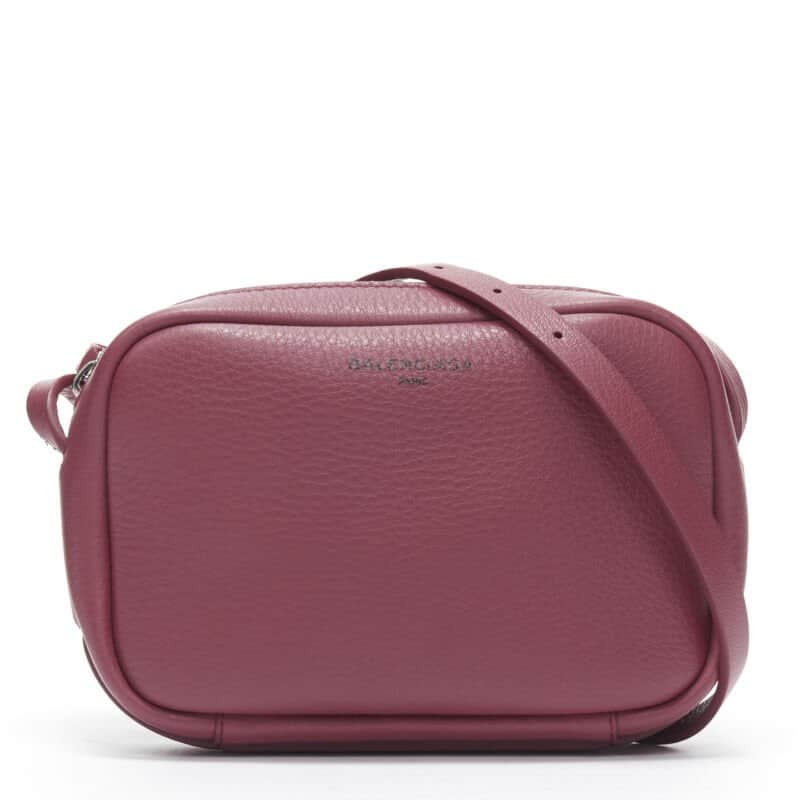 Balenciaga Black Logo Camera Bag Red Leather Never worn - Front View