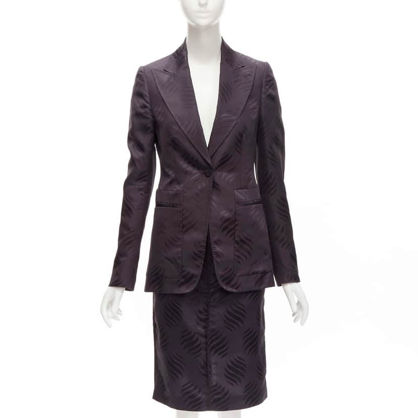 Gucci Black Jacquard Skirt Suit Purple Silk Very good condition - Front View