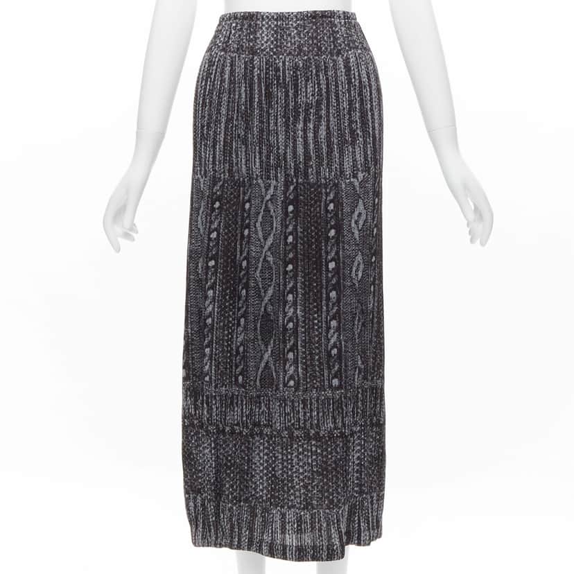 Issey Miyake Cable Knit Skirt Grey Polyester Never worn - Front View