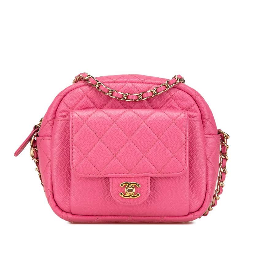 Chanel Quilted Caviar CC Day Camera Bag Pink Leather Very good condition - Front View
