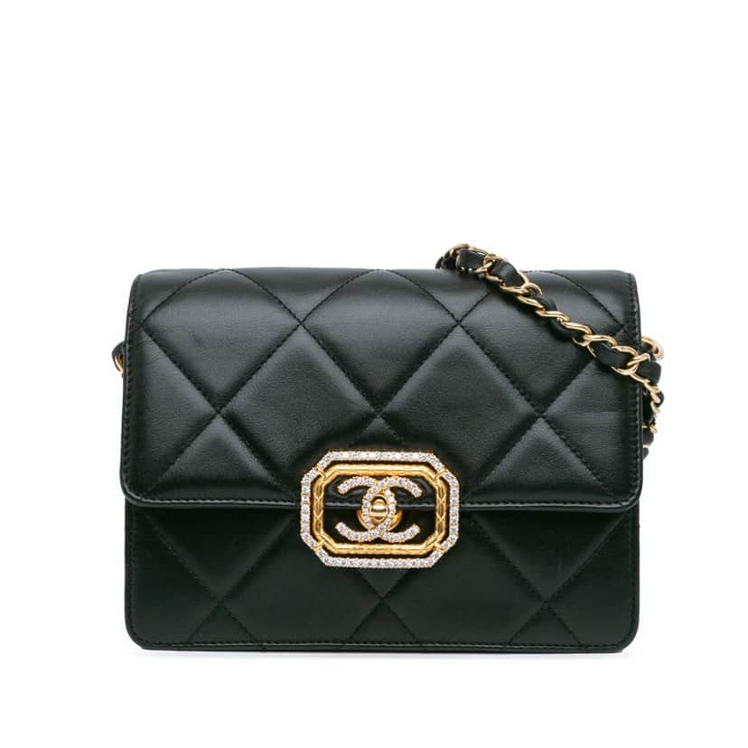 Chanel Quilted Lambskin Octagonal Buckle Crossbody Black Leather Very good condition - Front View