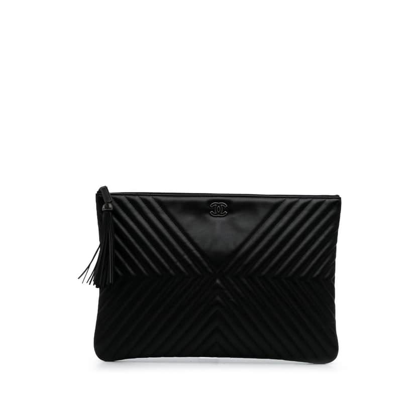 Chanel Large Diagonal Chevron Calfskin Tassel O Case Clutch Black Leather Good condition - Front View