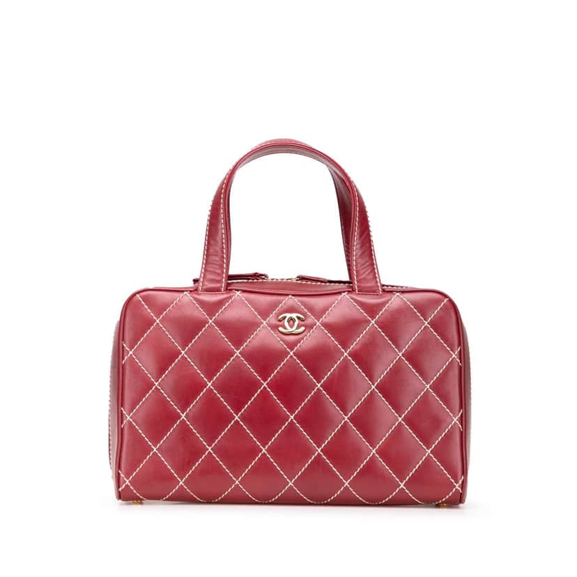 Chanel CC Lambskin Wild Stitch Handbag Red Leather Good condition - Front View
