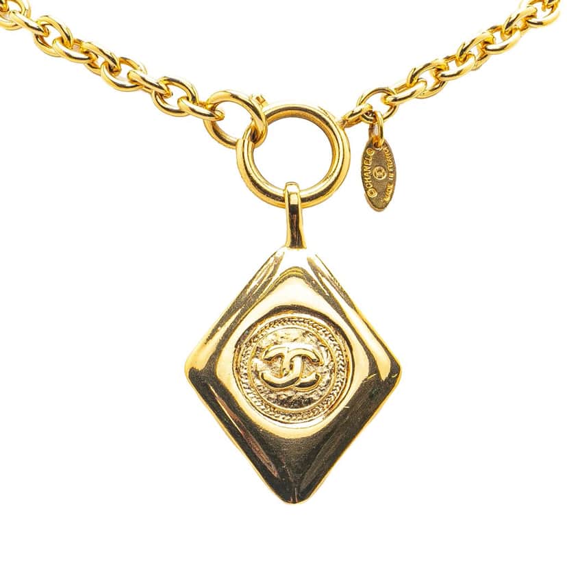 Chanel Gold Plated CC Diamond Shape Pendant Necklace Gold Metal Good condition - Front View