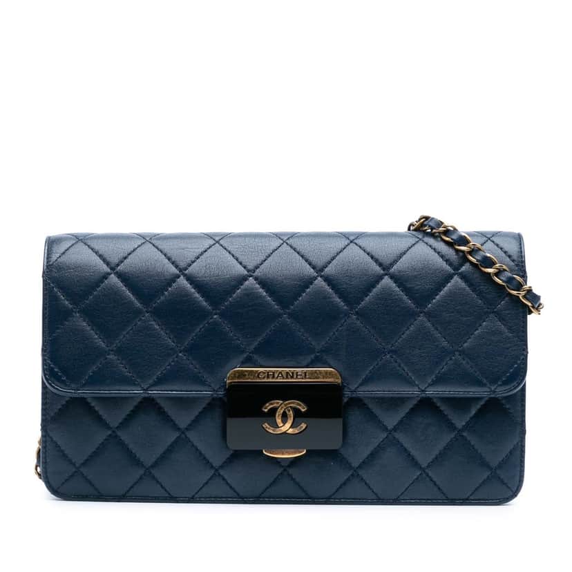 Chanel Medium Sheepskin Beauty Lock Flap Blue Leather Good condition - Front View