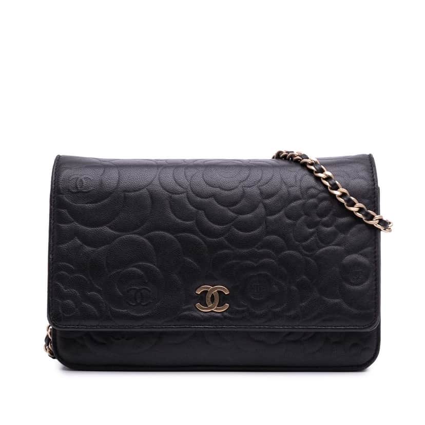 Chanel Lambskin Camellia Embossed Wallet On Chain Black Leather Good condition - Front View