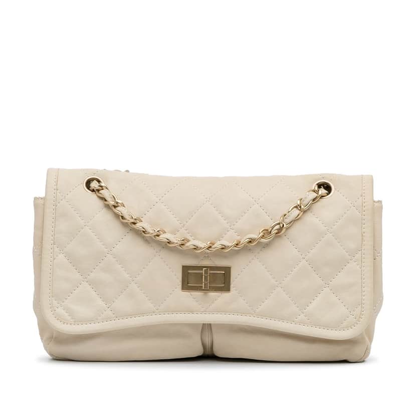 Chanel Natural Beauty Split Pocket White Leather Fair condition - Front View