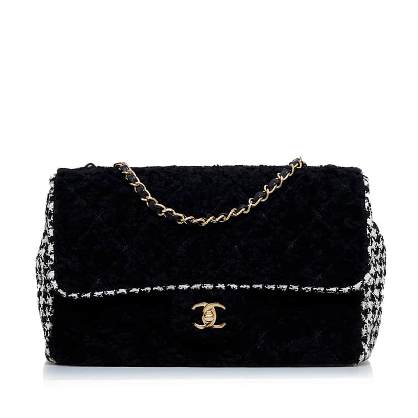 Chanel CC Shoulder Bag Black Good condition - Front View