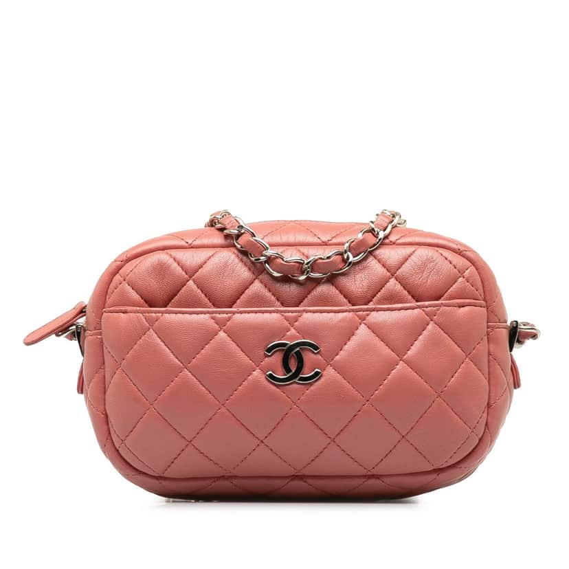 Chanel Mini Lambskin Camera Case Pink Leather Good condition - Front View