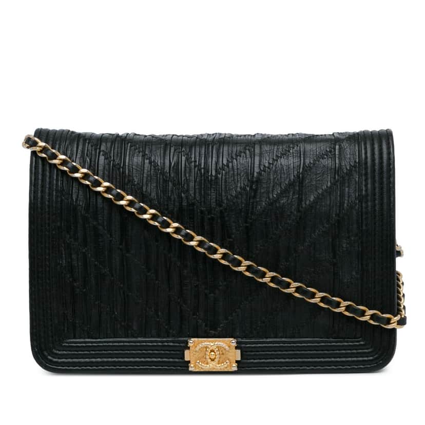 Chanel Pleated Crumpled Chevron Le Boy Wallet On Chain Black Leather Good condition - Front View