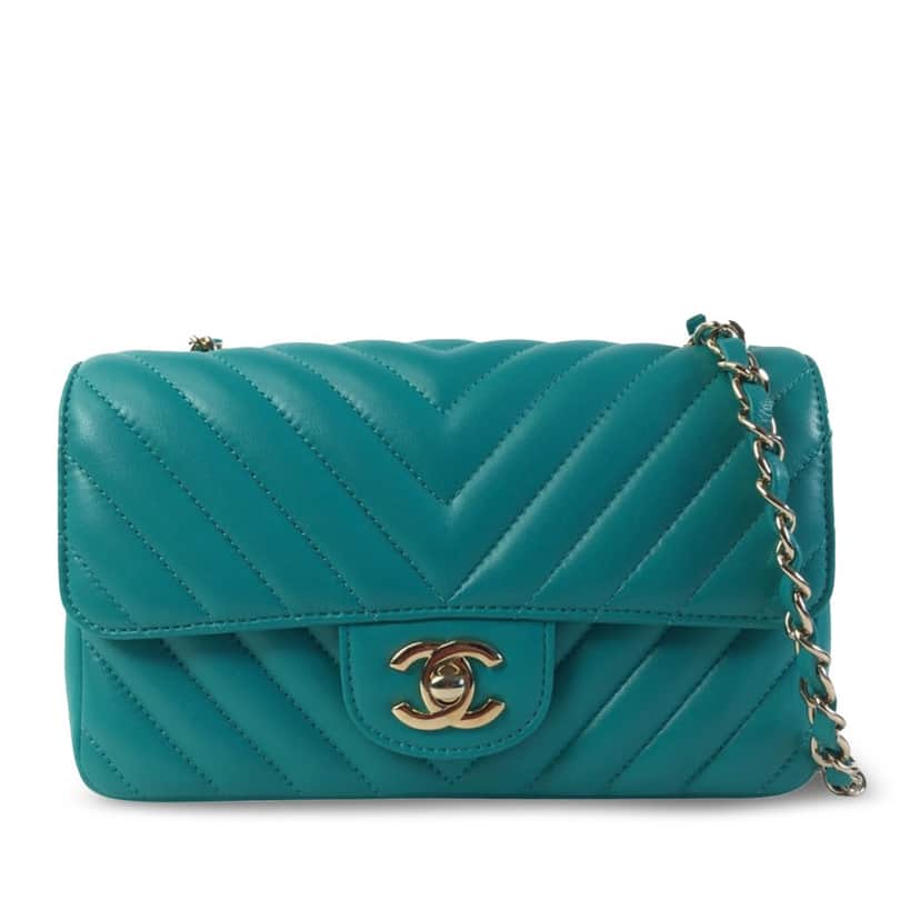 Chanel Mini Rectangular Chevron Lambskin Single Flap Green Leather Very good condition - Front View