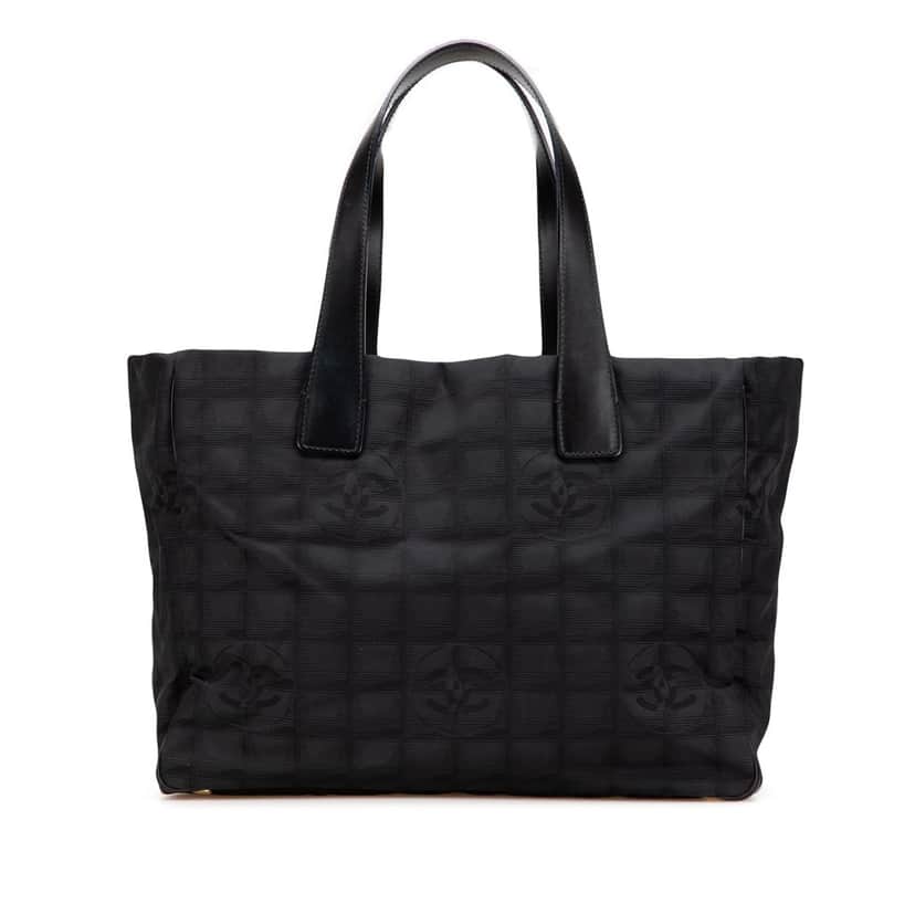Chanel New Travel Line Nylon Tote Black Good condition - Front View