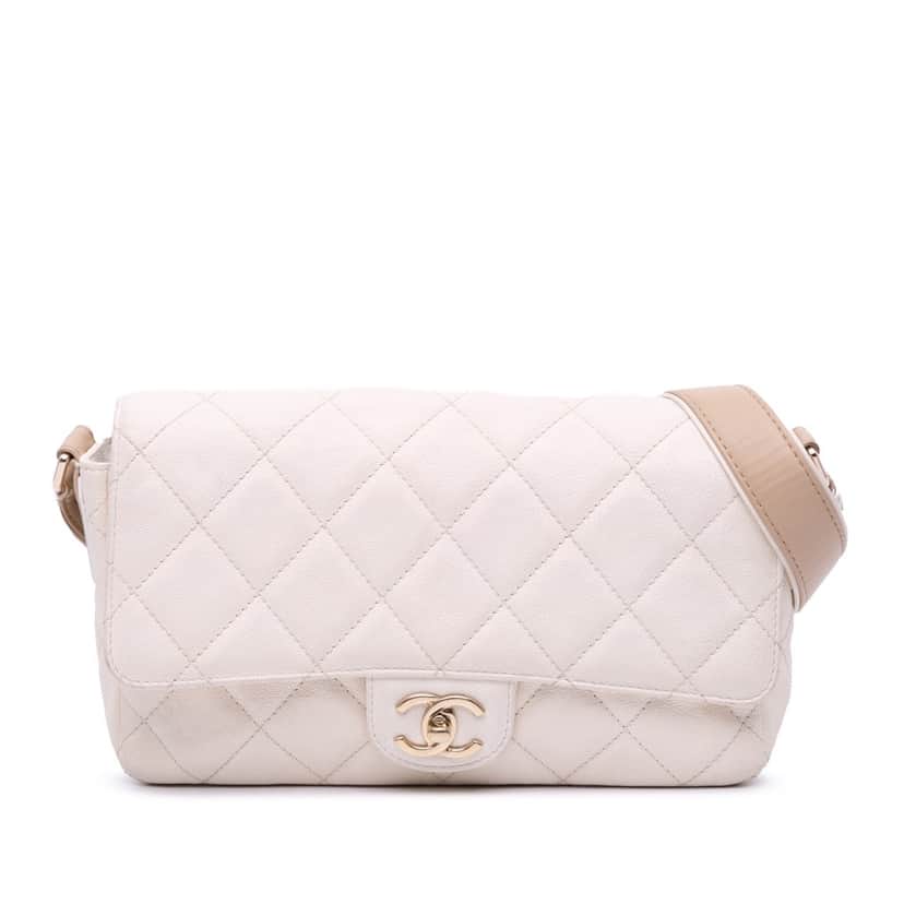 Chanel Medium CC Quilted Caviar Buckle Strap Messenger Bag Brown Leather Good condition - Front View