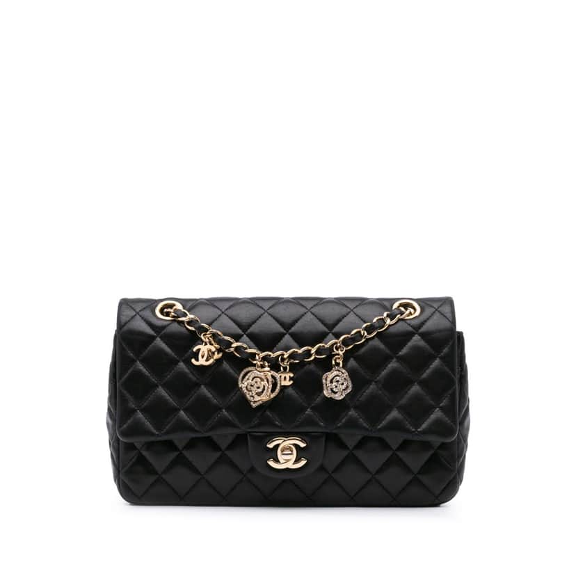 Chanel Medium Classic Lambskin Valentines Heart Charms Single Flap Black Leather Good condition - Front View