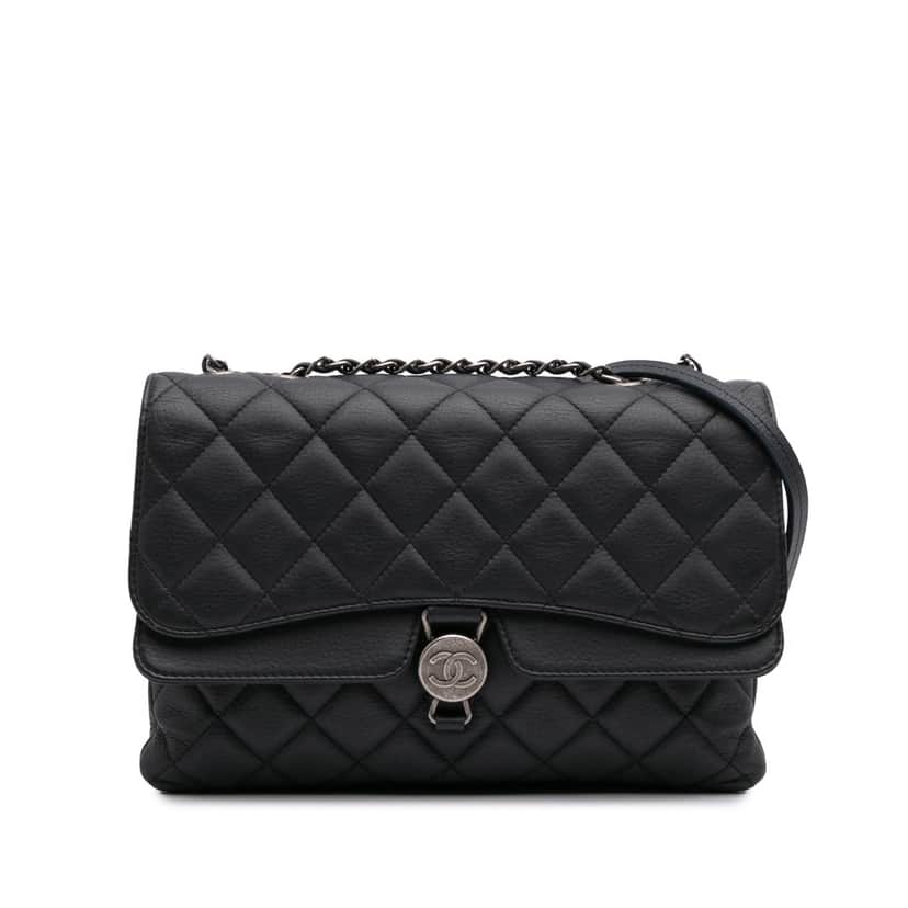 Chanel Small Quilted Grained Calfskin CC Round Clasp Accordion Flap Black Leather Good condition - Front View