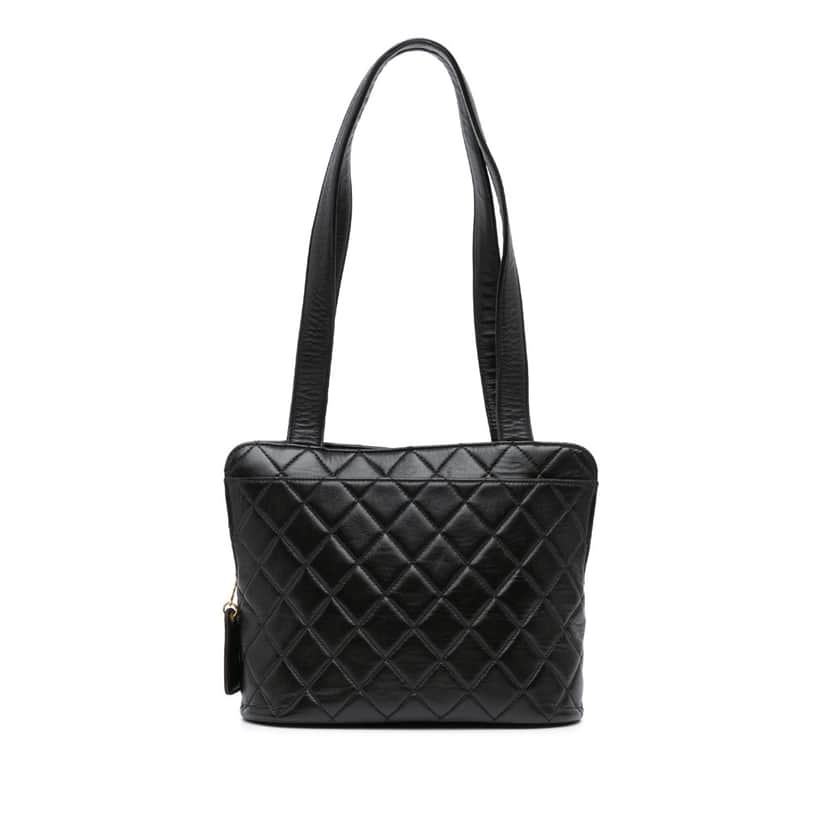 Chanel Quilted Lambskin Shoulder Bag Black Leather Good condition - Front View