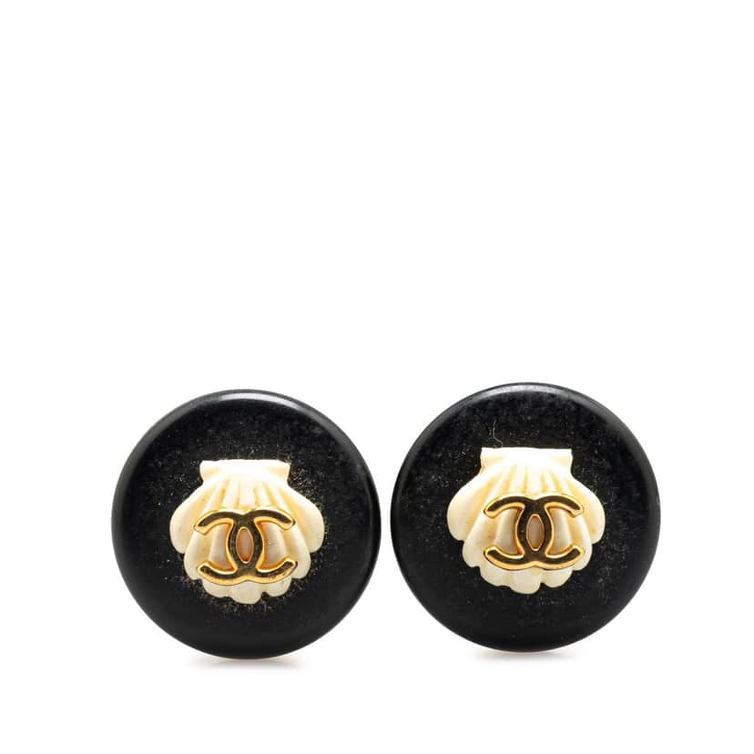 Chanel Resin CC Shell Button Clip On Earrings Black Good condition - Front View