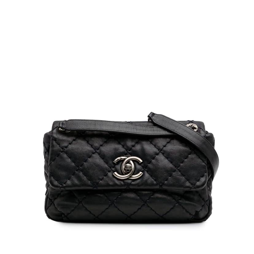 Chanel Medium Quilted Calfskin Love Me Tender Flap Blue Leather Good condition - Front View