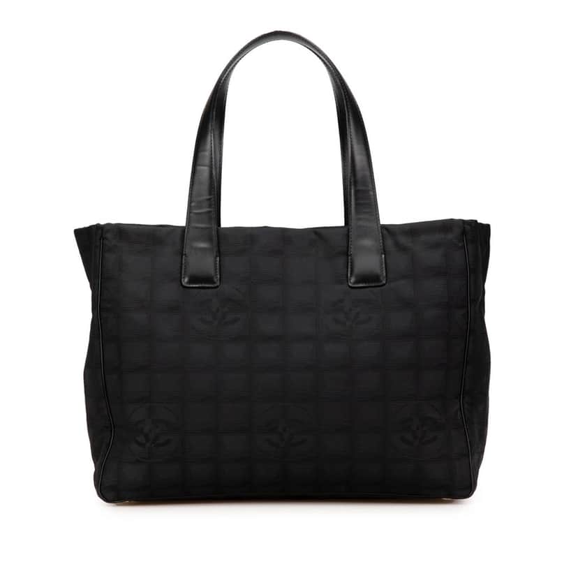 Chanel New Travel Line Nylon Tote Black Good condition - Front View