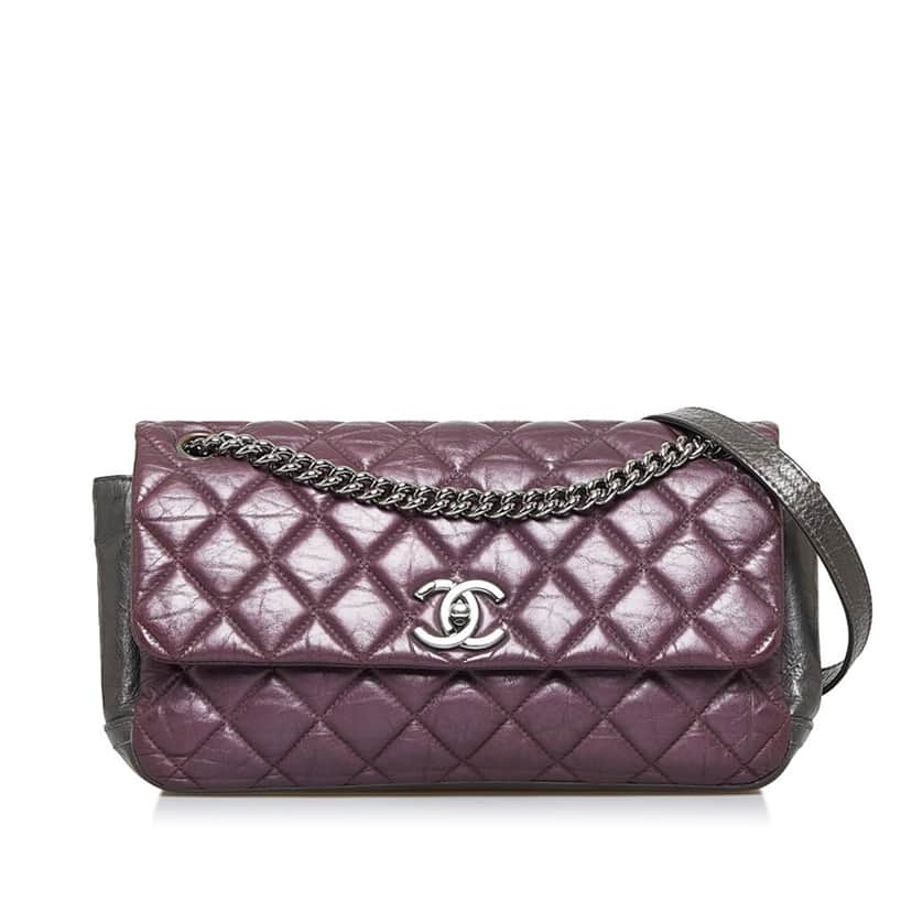 Chanel Glazed Matelasse Portobello Flap Bag Purple Leather Very good condition - Front View