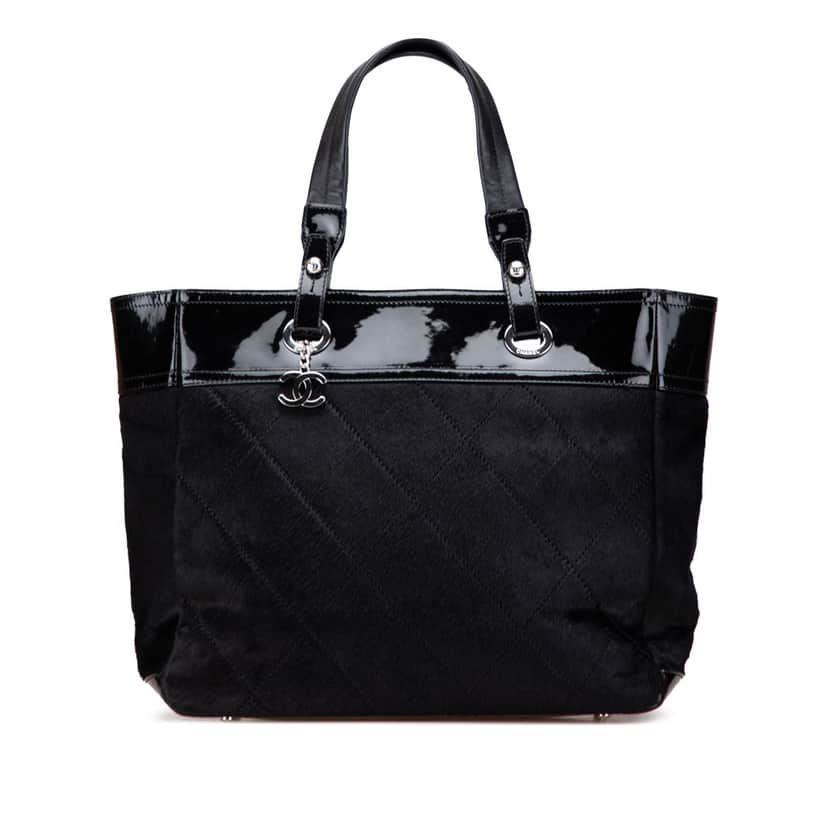 Chanel Medium Quilted Pony Hair and Patent Paris Biarritz Tote Black Good condition - Front View