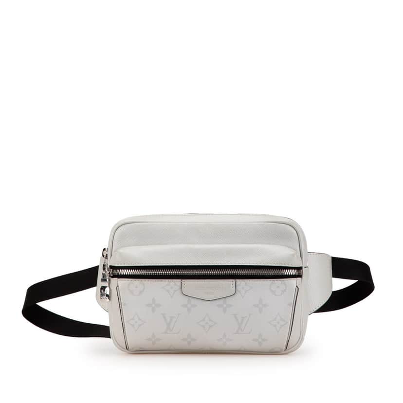 Louis Vuitton Monogram Taigarama Outdoor Bumbag White Canvas Good condition - Front View