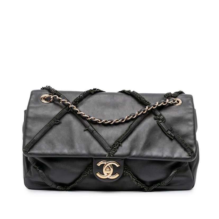 Chanel CC Lambskin Fringe Single Flap Black Leather Good condition - Front View
