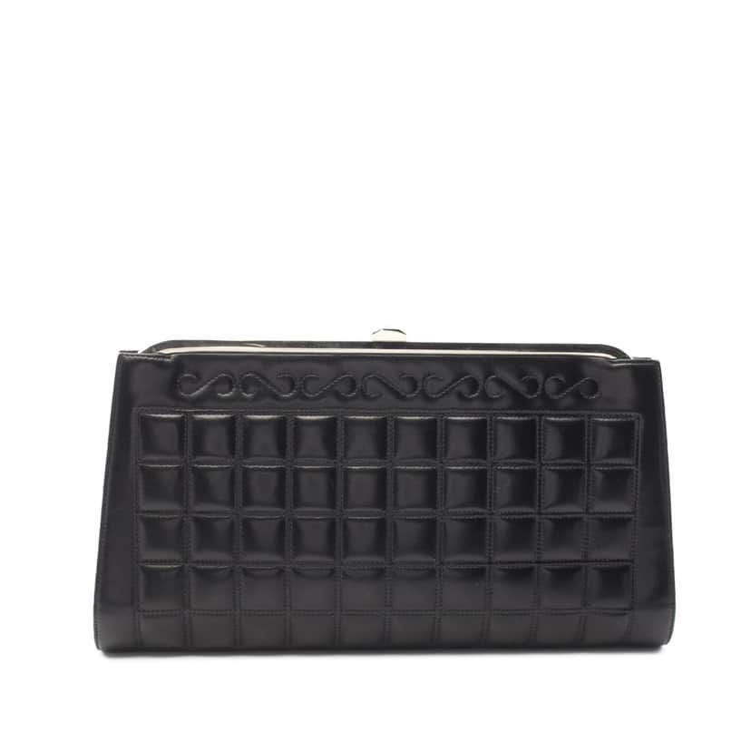 Chanel CC Choco Bar Quilted Lambskin Crystal Frame Clutch Black Leather Good condition - Front View