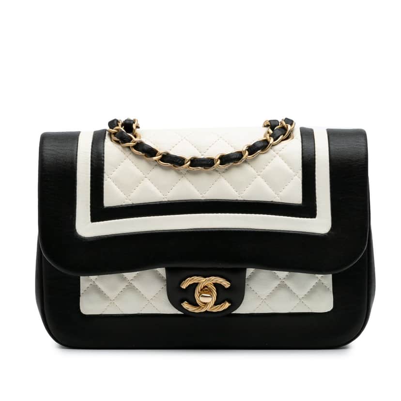 Chanel Paris Cosmopolite Small Bicolor Textured Lambskin Flap Black Leather Good condition - Front View
