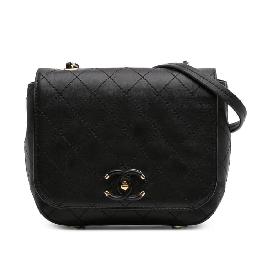 Chanel Small Stitched Calfskin Covered CC Flap Black Leather Good condition - Front View