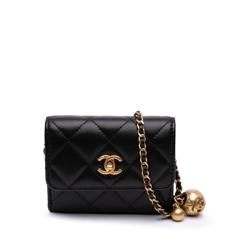 Chanel Quilted Lambskin Pearl Crush Clutch With Chain Black Leather Good condition - Front View